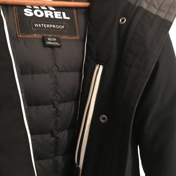 Sorel winter jacket - Picture 3 of 8